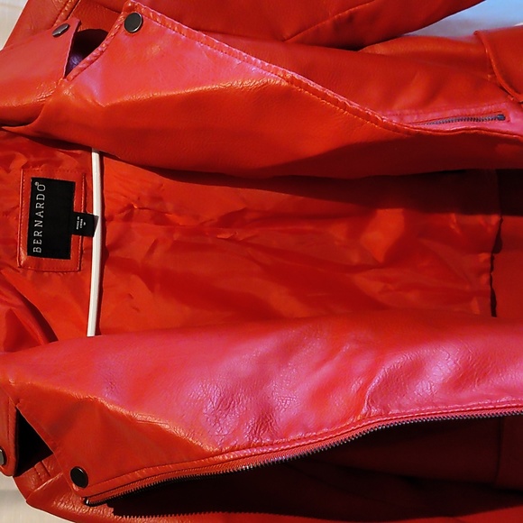 Bernardo women's leather jacket - Picture 4 of 5